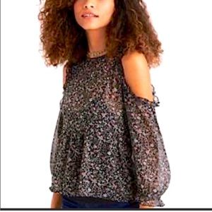 Sheer floral boho blouse.